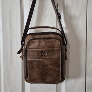 Bull Captain Genuine leather mens messenger business And travel bag Crossbody